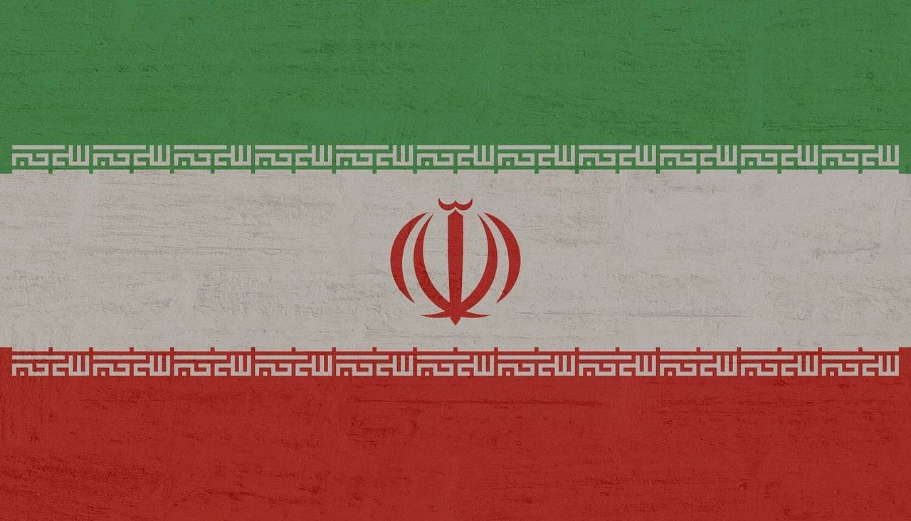 Iranul a desfăşurat manevre militare lângă instalaţiile nucleare