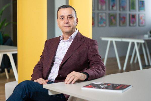 "Prudenţa financiară şi optimizarea costurilor - esenţiale în perioade cu instabilitate economică"