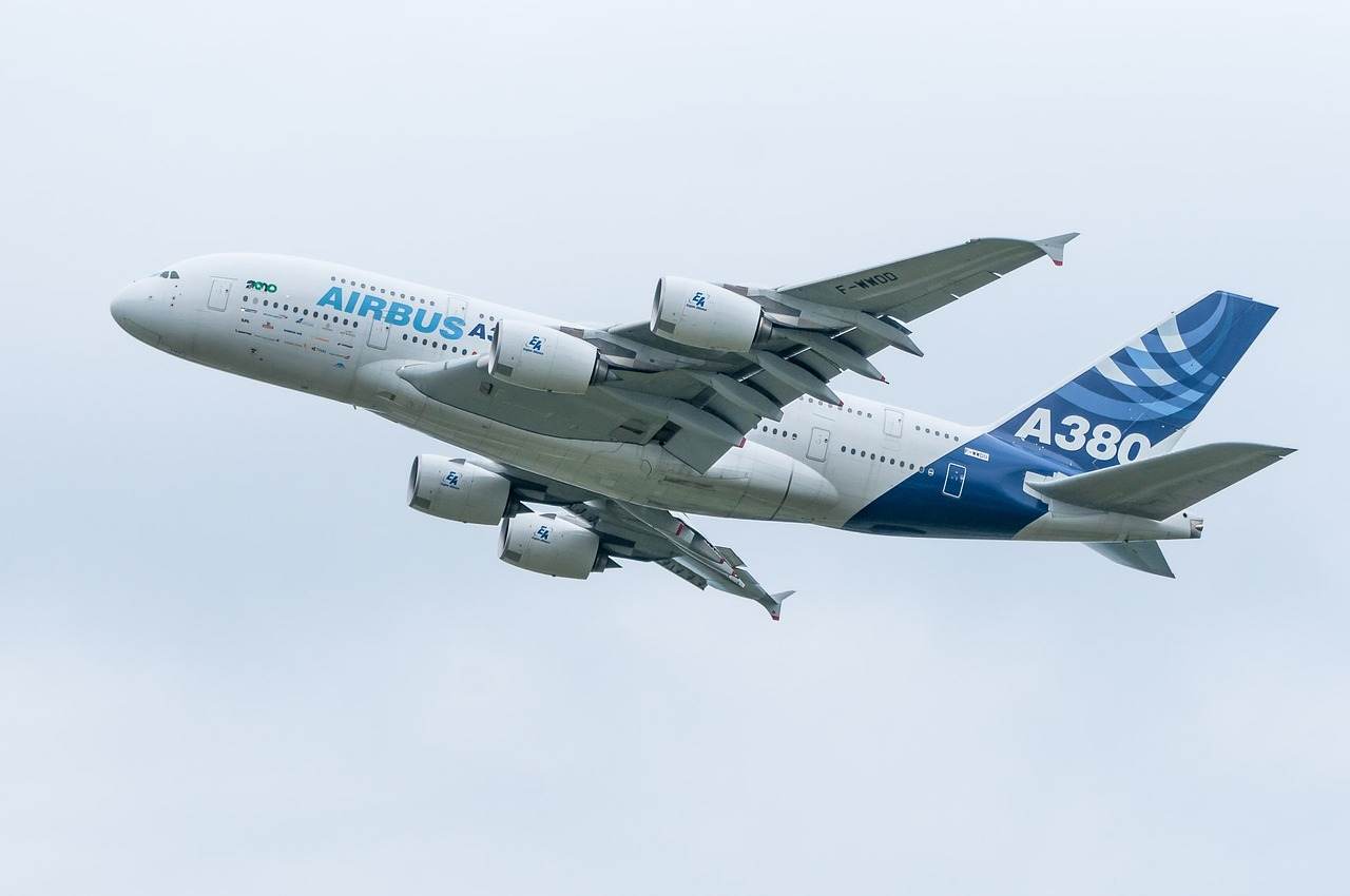 Airbus a livrat 70 de avioane în martie, dar obiectivele anuale rămân provocatoare
