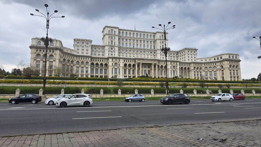 Prosumatorii români îşi cer drepturile