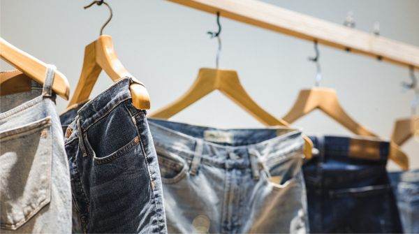 TradeVille: Levi Strauss - strategiile de redresare şi creştere organică dau roade