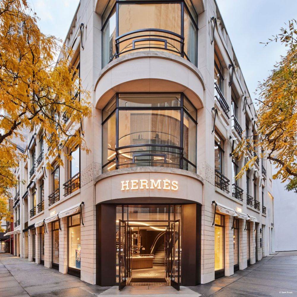Vânzările Hermes au crescut cu 7% în primul trimestru, uşor sub aşteptări