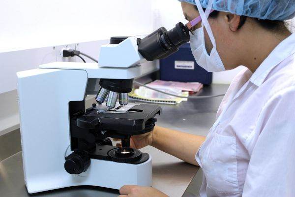 TradeVille: Johnson & Johnson, pregătită pentru o creştere accelerată