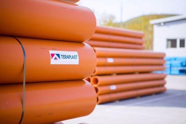 TeraPlast preia controlul societăţii Aquatica Experience Group