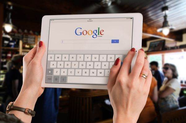 Google not giving up on "tracking" users