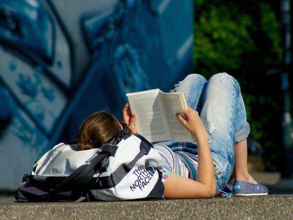 Academy President - alarm signal regarding the decline in reading among young people