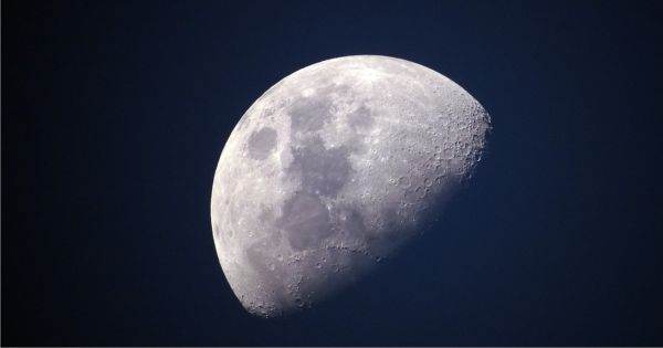 Cercetători din şase ţări primesc acces la mostrele de sol lunar colectate de China