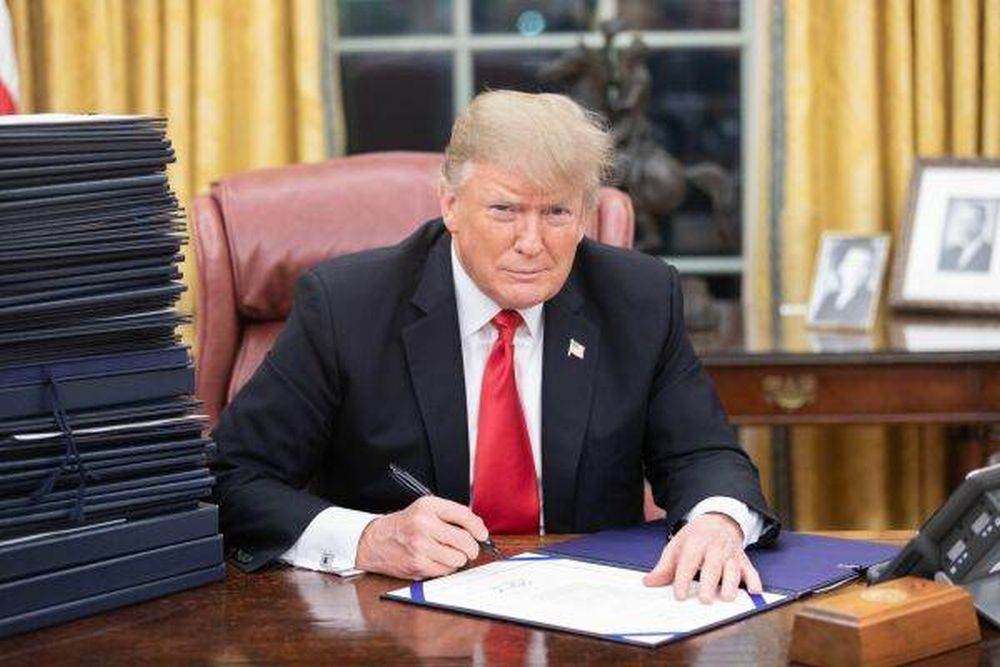 Mesajul lui Trump către Putin: "Încetează focul, stai la masa negocierilor şi semnează un acord!" 