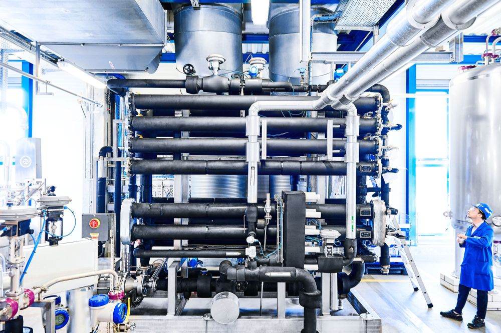 Doljul pune România pe harta europeană a bioetanolului - Corden Biochem investeşte în relansarea fabricii din Podari