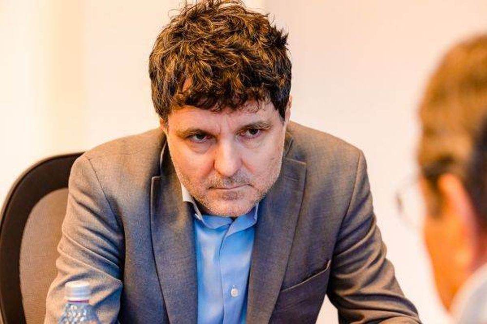 BEC a respins plângerea lui Nicuşor Dan referitoare la fotografiile postate de Elena Lasconi