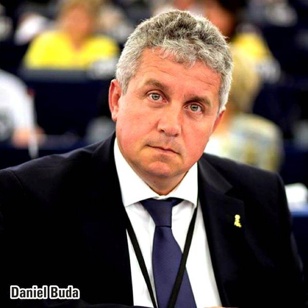 Daniel Buda (PNL Cluj): "Am votat pentru un preşedinte care să reprezinte România în plan international"