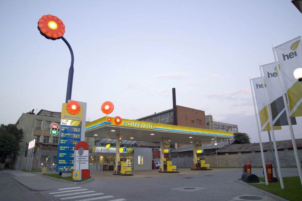 "hei" by Rompetrol - un brand cu o tradiţie de 20 de ani, dezvoltat în România şi extins în Bulgaria, Republica Moldova şi Georgia