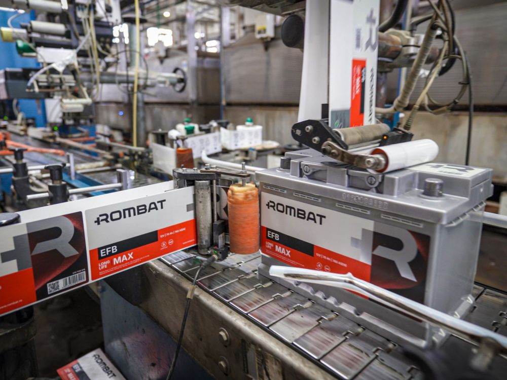 ROMBAT sărbătoreşte 45 de ani de inovaţie şi performanţă în industria bateriilor auto şi inaugurează o linie de producţie de ultimă generaţie pentru baterii Heavy Duty EFB