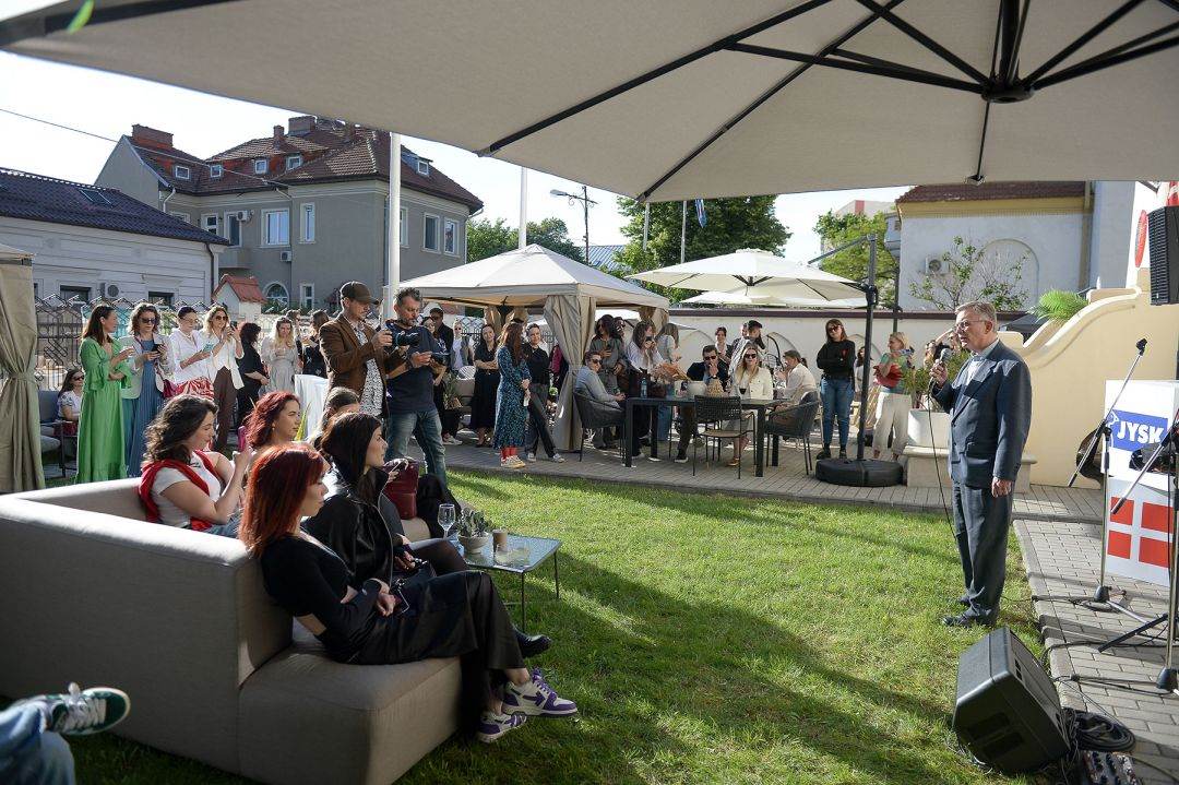  JYSK lansează colecţia de mobilier pentru vara 2025