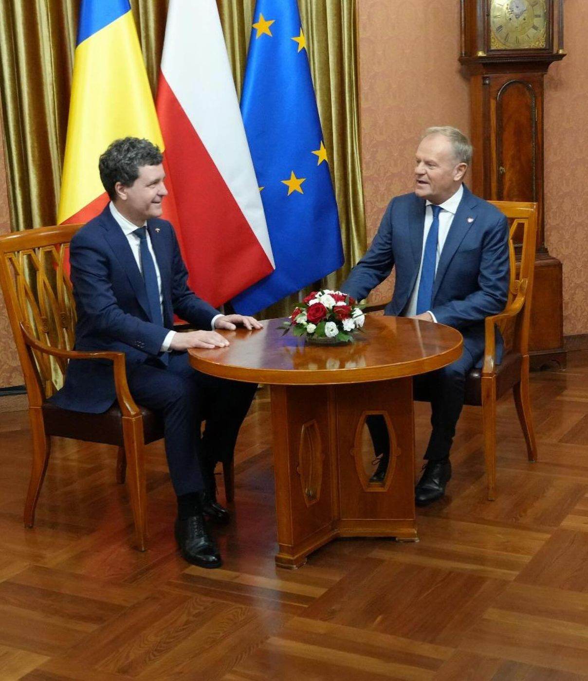 Nicuşor Dan, primit în vizită de premierul Poloniei