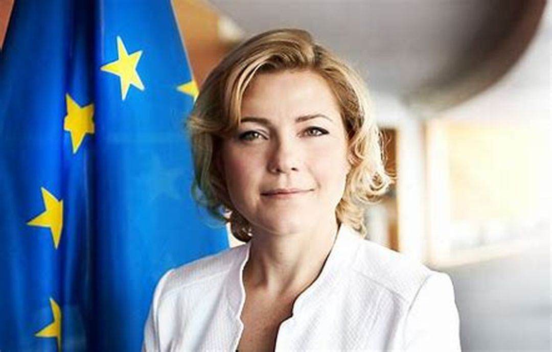  UE deschide anchetă împotriva marilor platforme pornografice