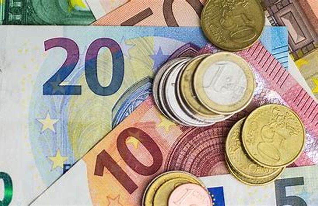Sancţiunile UE costă Kosovo 600 de milioane de euro în fonduri blocate