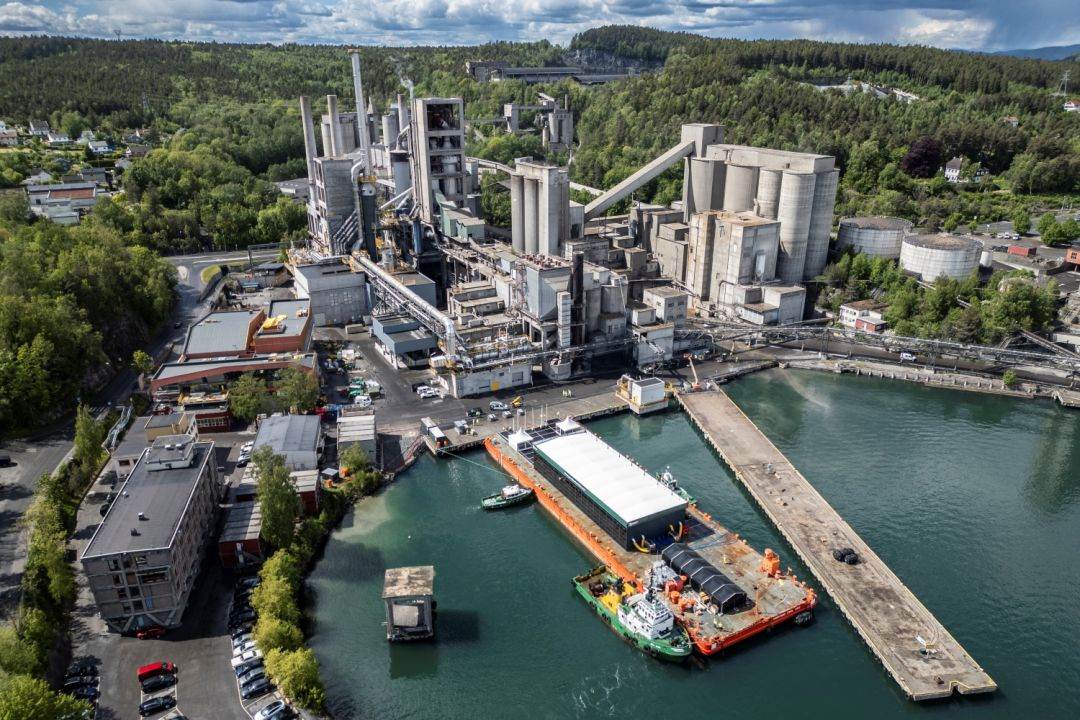 Heidelberg Materials: Inaugurarea instalaţiei CCS din Norvegia marchează o nouă eră în industria construcţiilor sustenabile
