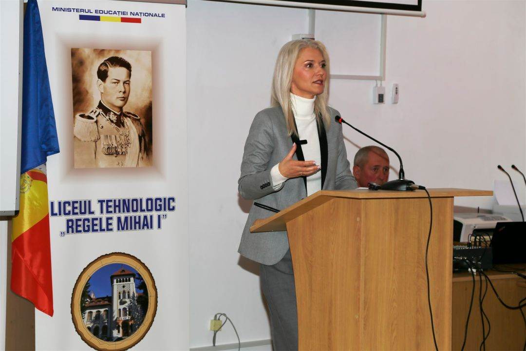 Alina Gorghiu: "Ilie Bolojan, terenul îţi aparţine”