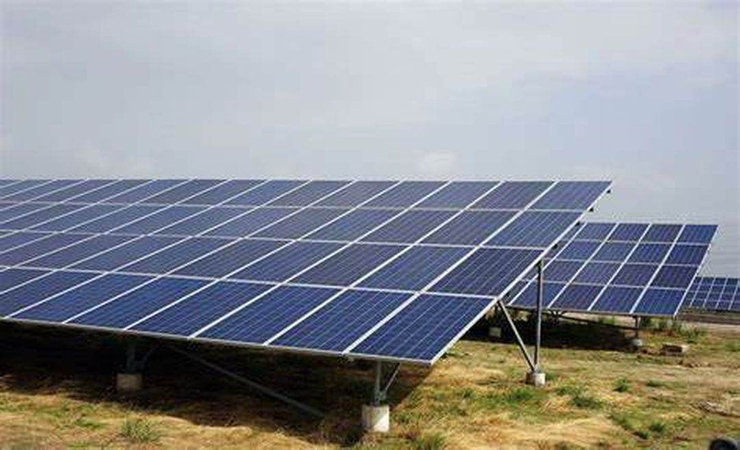 OMV Petrom şi Enery, parteneriat strategic pentru unul dintre cele mai mari parcuri solare din Bulgaria
