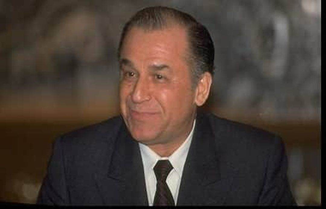 Spitalul ”Agrippa Ionescu”: Ion Iliescu este conştient, stabil cardiac, respiră spontan, dar cu necesar de oxigen suplimentar