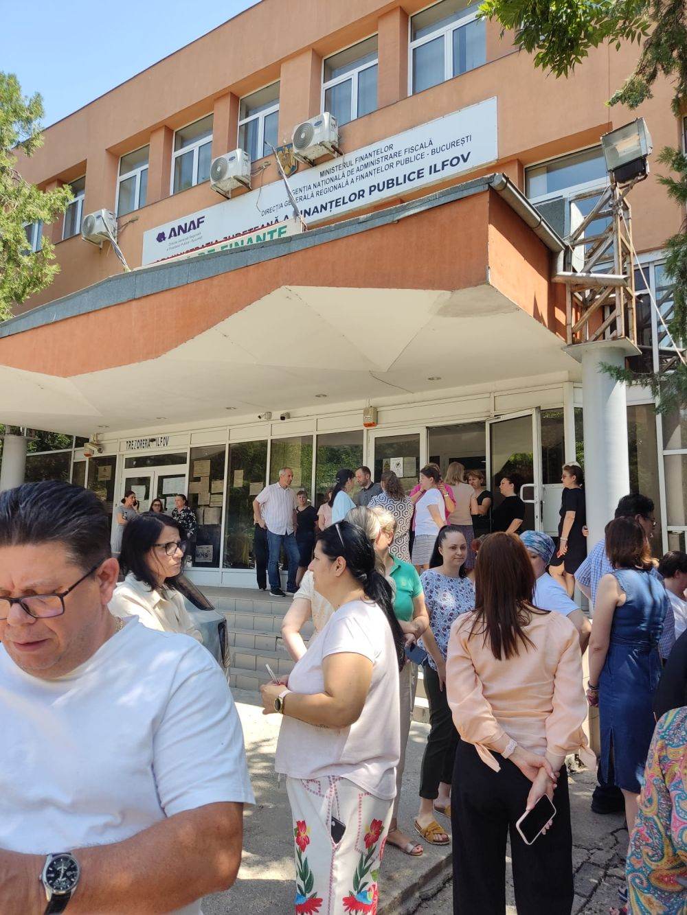 Proteste în administraţia publică după eşecul negocierilor cu Ministerul Muncii