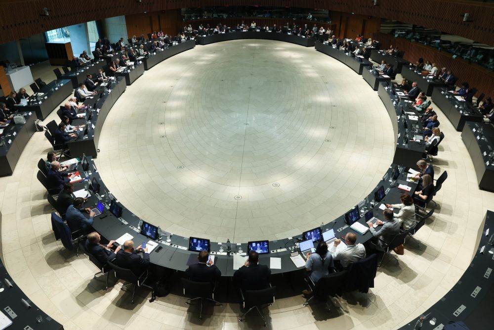 Consiliul European confirmă că Bulgaria îndeplineşte toate criteriile pentru aderarea la zona euro din 2026