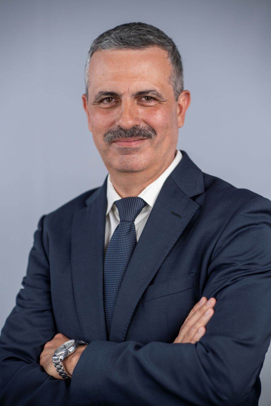 PwC România: Piaţa de fuziuni şi achiziţii din România atinge 2,7 miliarde euro în primul semestru din 2025
