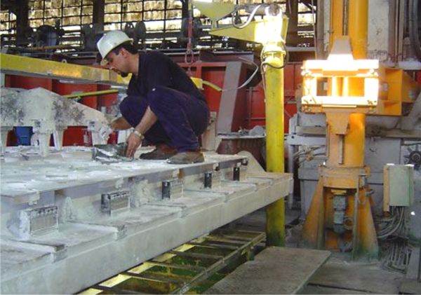 Swiss vede acţiunile Alro subevaluate; preţ ţintă cu peste 35% faţă de cotaţia curentă 