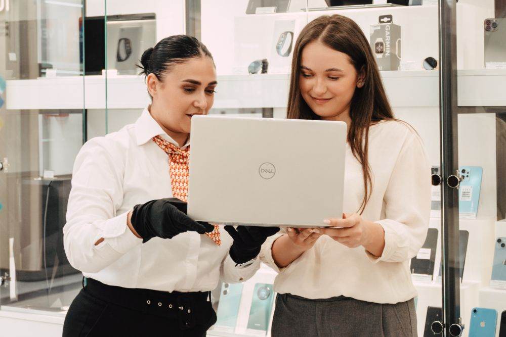 Millennials impulsionează piaţa electronicelor pre-owned în ţara noastră