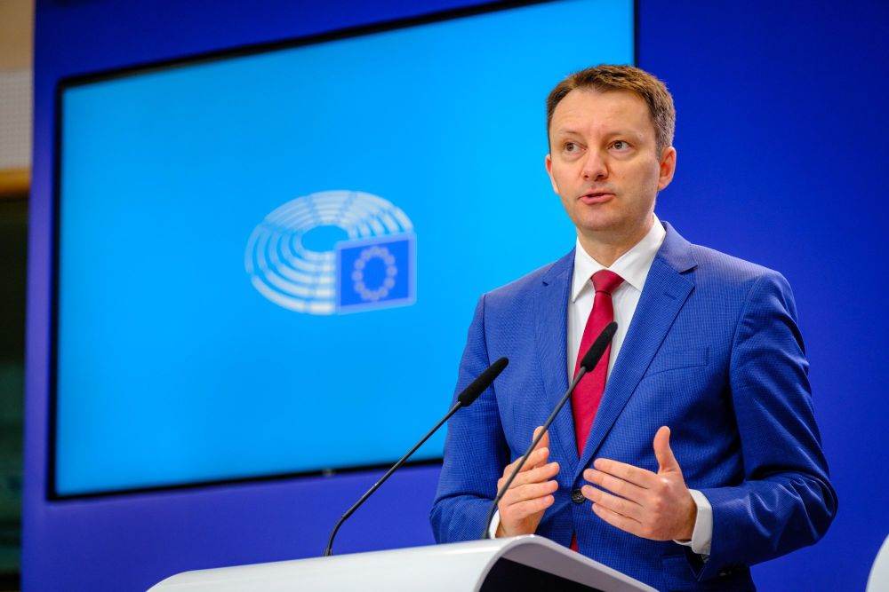 Siegfried Mureşan: Viitorul buget al UE trebuie să întărească apărarea şi agricultura