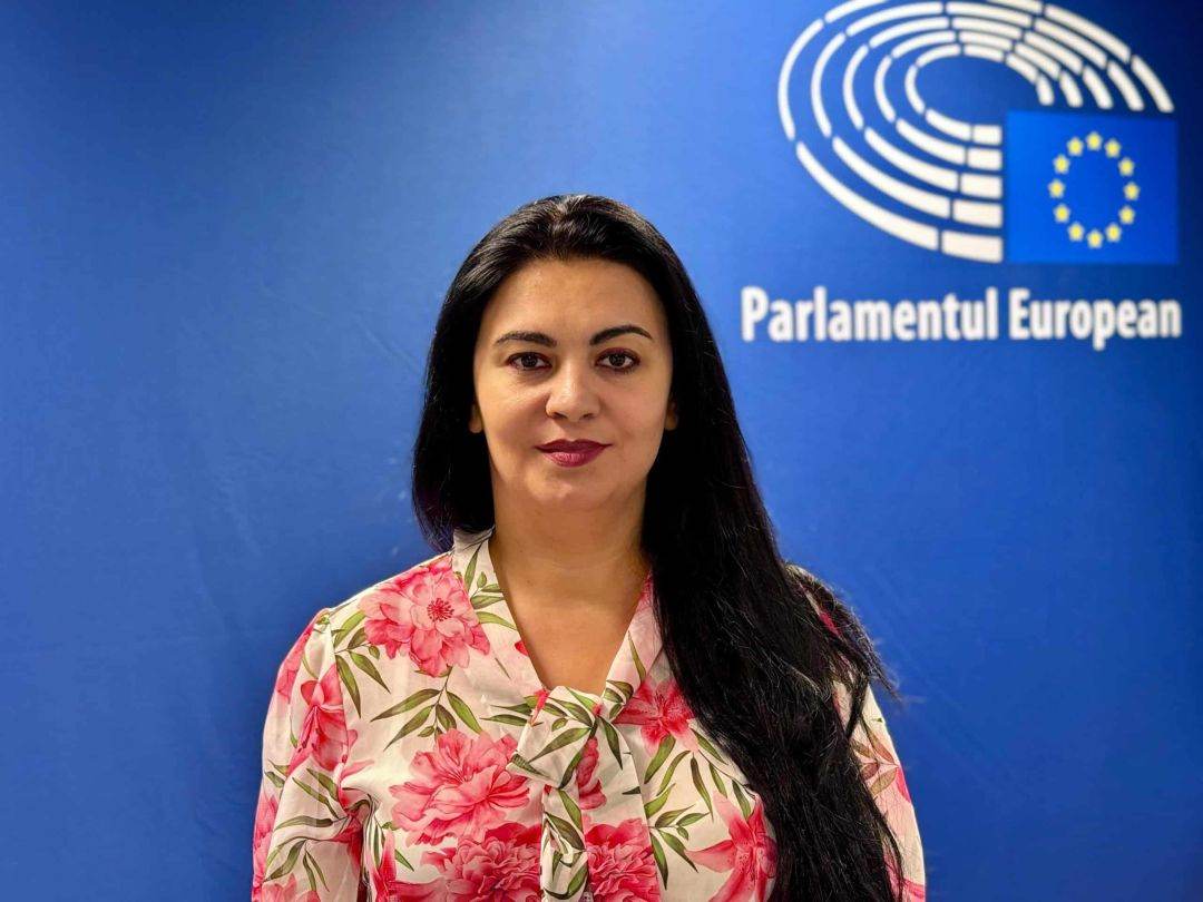 Georgiana Teodorescu (AUR): „România riscă să piardă zeci de miliarde de euro din cauza incompetenţei Guvernului”