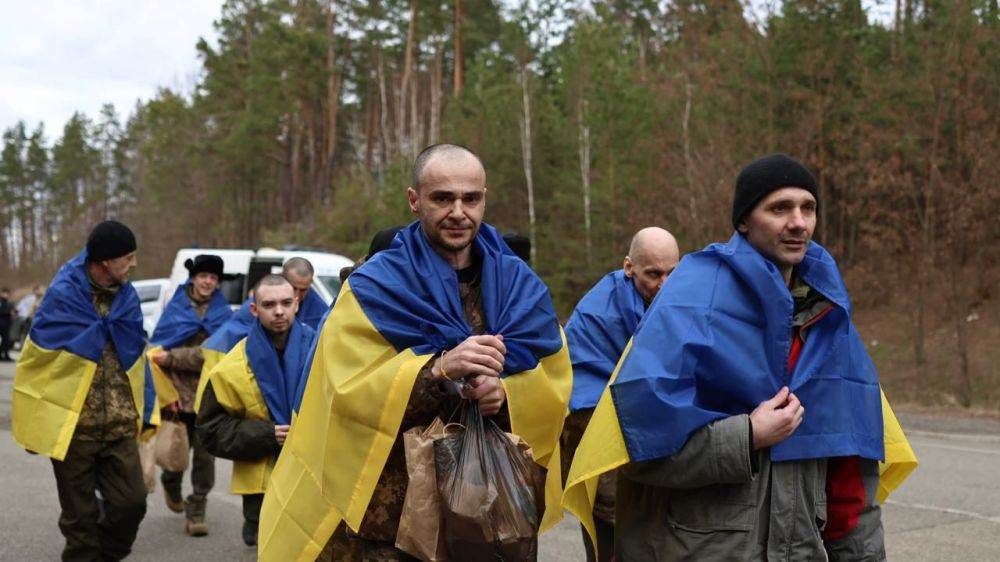 Ucraina acuză Rusia că a lăsat ucraineni blocaţi la frontiera georgiană