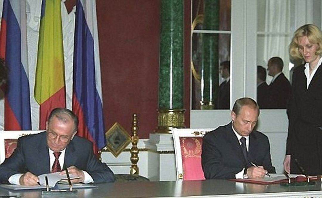 Ambasada Rusiei la Bucureşti: "Ion Iliescu a adus o contribuţie semnificativă la menţinerea relaţiilor constructive dintre Rusia şi România”