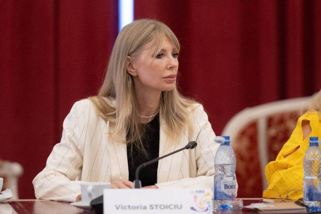 Victoria Stoiciu (PSD), despre intenţia de plafonare a retragerilor de la Pilonul II: "Sensibilitatea guvernului Bolojan la lobby-ul privat devine tot mai vizibilă”