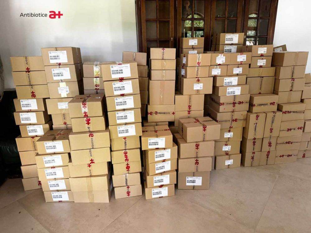 Antibiotice Iaşi donează medicamente de 250.000 lei comunităţilor de pe Valea Bistriţei afectate de inundaţii