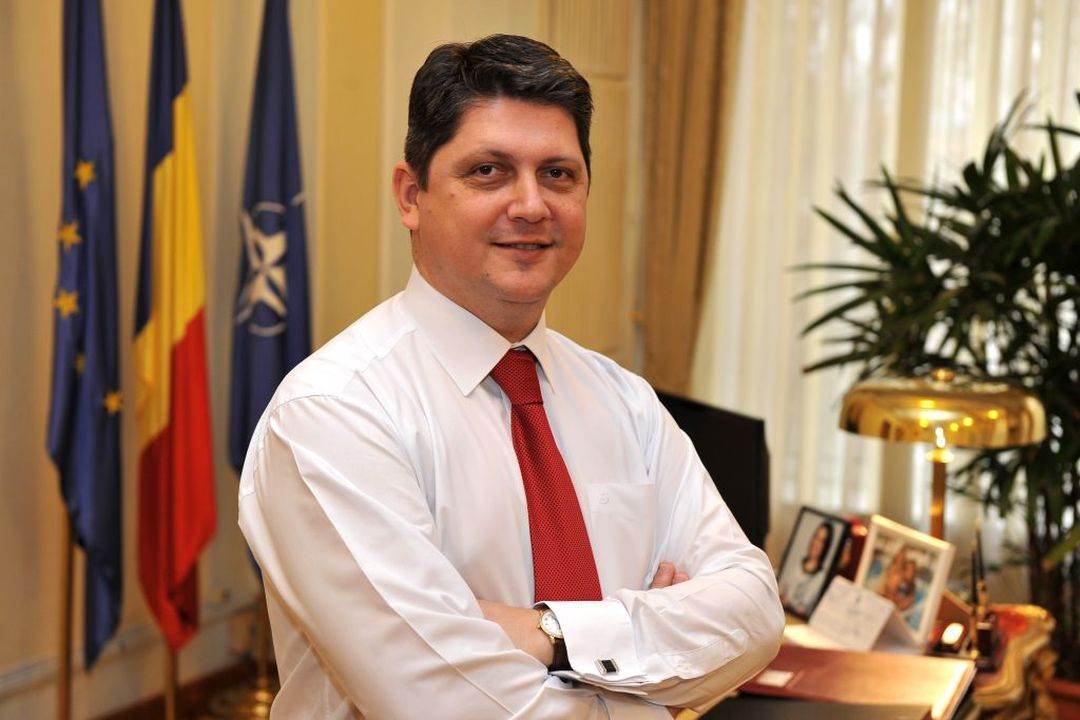  Titus Corlăţean: Am luat decizia de a candida la preşedinţia PSD