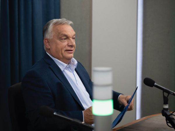 Photo source: facebook / Orban Viktor