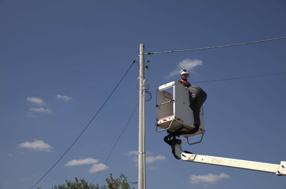 Reţele Electrice România lansează o licitaţie de până la 465 milioane lei pentru lucrări în reţelele de distribuţie din zona Dobrogea