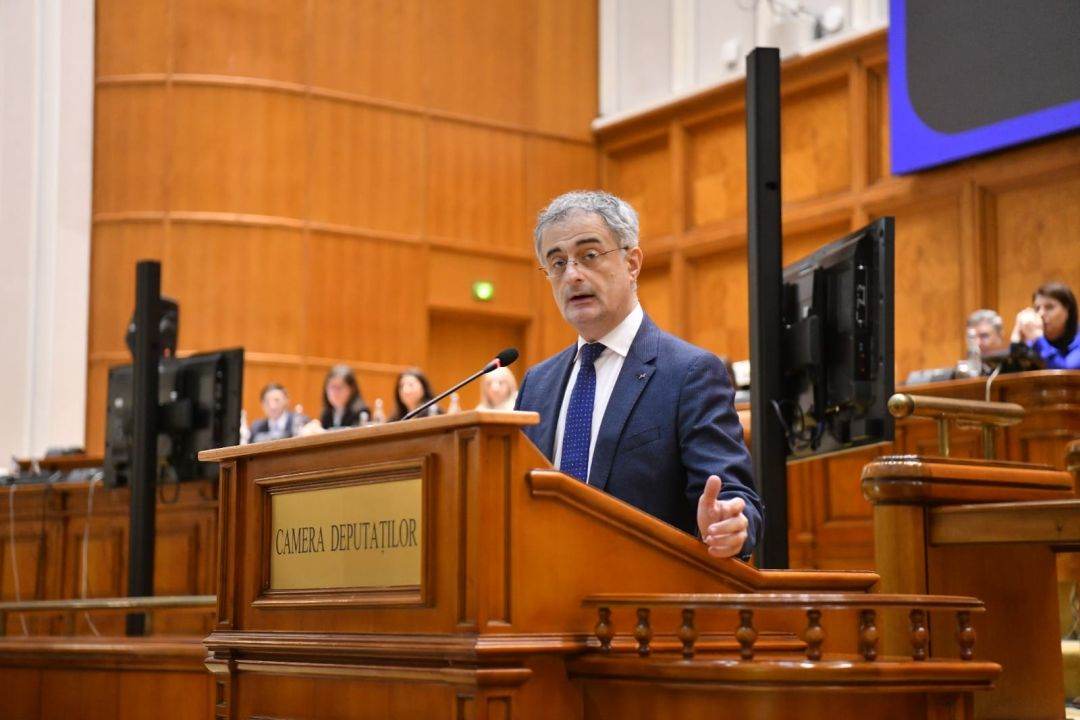  Gabriel Andronache: "Soluţia corectă şi rapidă pentru pachetul 2 este asumarea răspunderii Guvernului în Parlament”