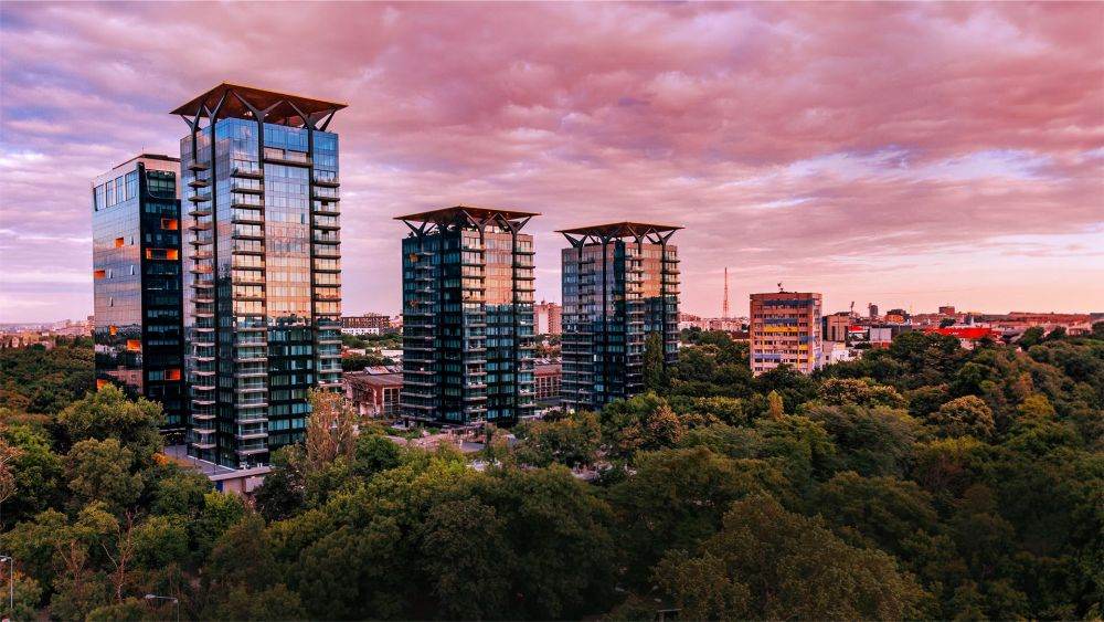 One United Properties înregistrează o cifră de afaceri consolidată de 813,2 milioane de lei şi un profit brut de 299,7 milioane de lei în S1 2025