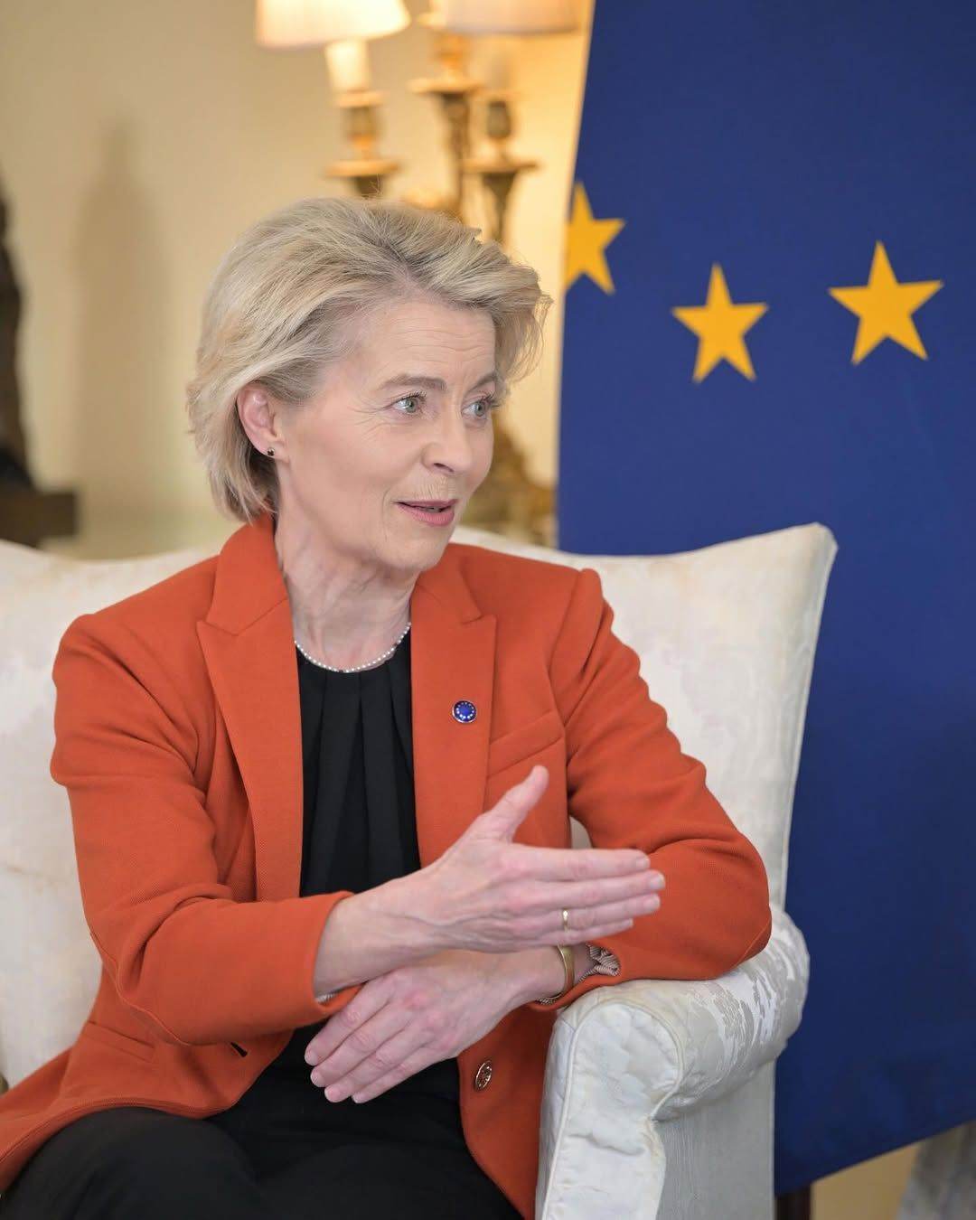  Ursula von der Leyen: "Putin trebuie să vină la masa negocierilor”
