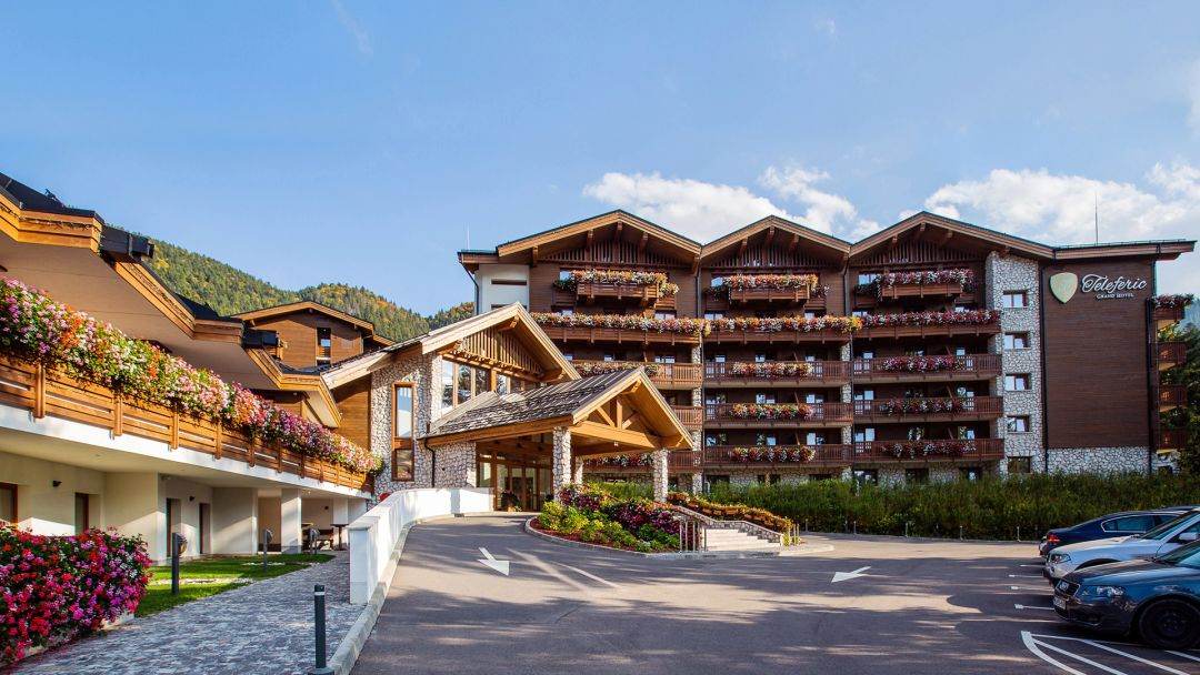  Teleferic Grand Hotel marchează 10 ani în ospitalitate