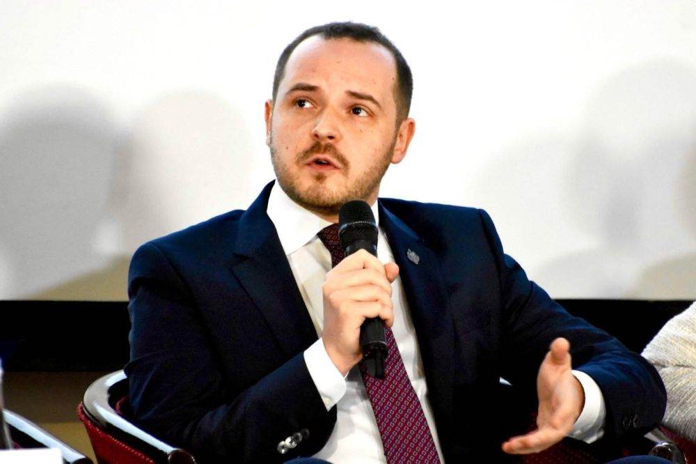 Rogobete: Pachetul 2 pentru Sănătate înseamnă eficienţă, nu austeritate