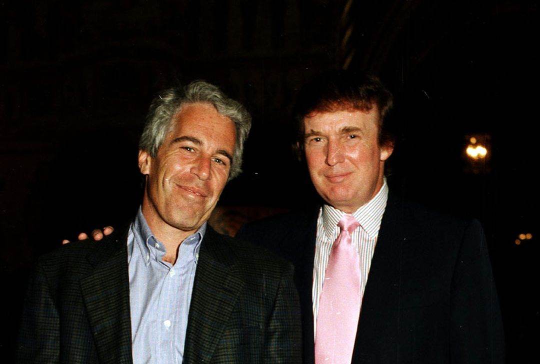 Democraţii din Congres publică o felicitare către Epstein, semnată de Donald Trump