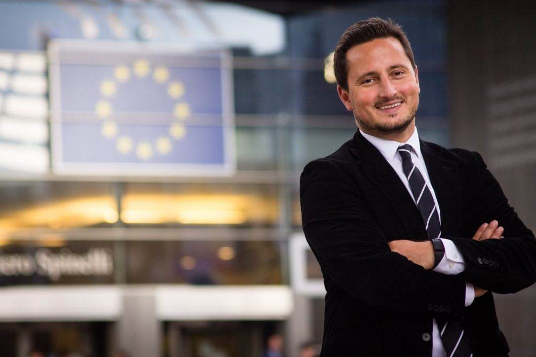 Nicolae Ştefănuţă cere sprijinirea pro-europenilor în alegerile din Republica Moldova