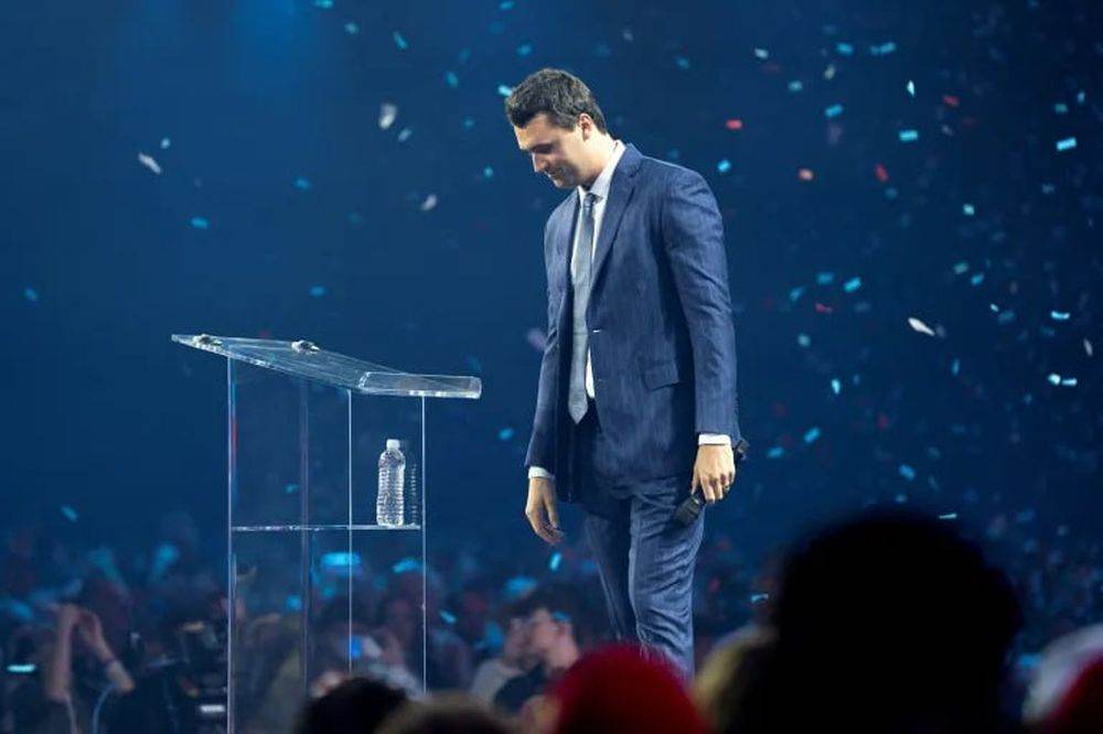 Senatul a ţinut un moment de reculegere pentru activistul american Charlie Kirk