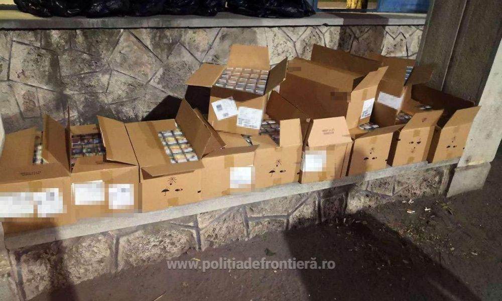 Ţigarete de 100.000 lei descoperite de poliţiştii de frontieră într-un camion