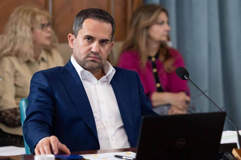 Guvernul alocă fonduri suplimentare pentru infrastructură la rectificarea bugetară