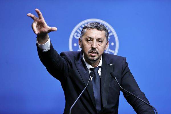 Ministrul Educaţiei: ”Abordate corect, crizele sunt şi oportunităţi de progres”